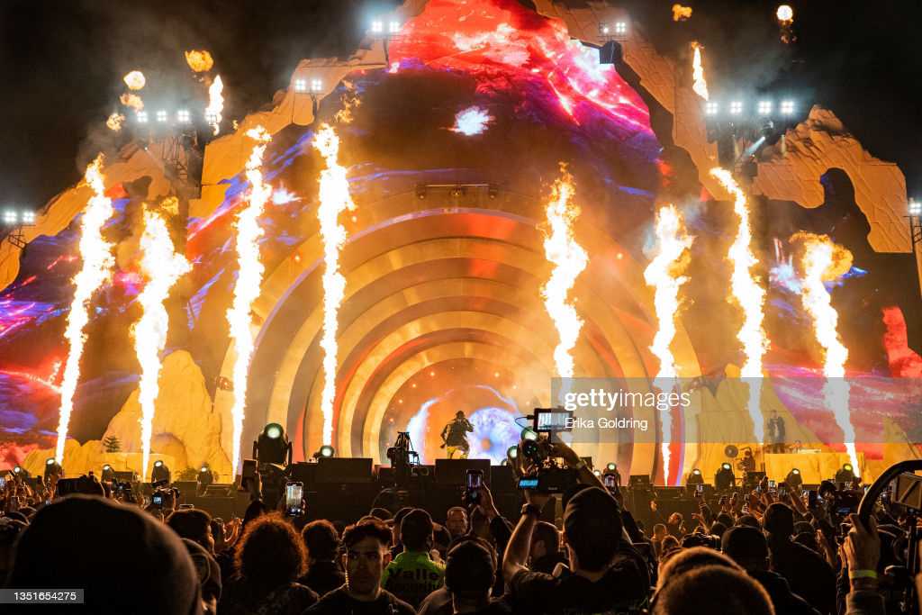 HOUSTON, TEXAS - NOVEMBER 05: Travis Scott performs during 2021 Astroworld Festival at NRG Park on November 05, 2021 in Houston, Texas. (Photo by Erika Goldring/WireImage)